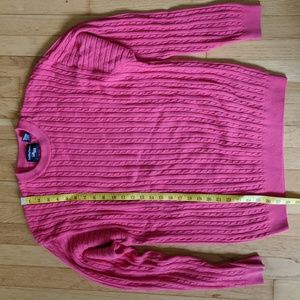 JUST REDUCED!! Preppy 💚🩷💚 pink cable crewneck sweater